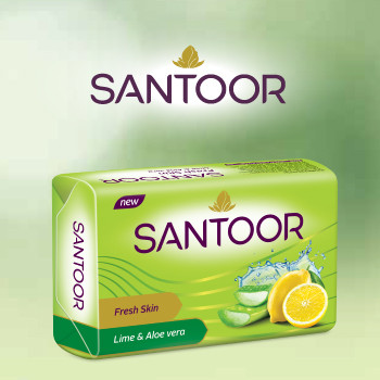 Buy Santoor Bathing Soap Sandal And Almond Milk 125 Gm Online At