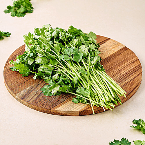 fresho! Coriander Leaves, 100 g  Contain Minimal Aroma