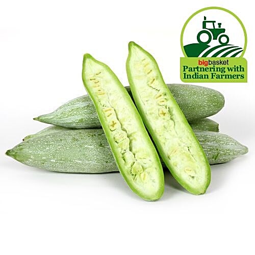 Fresho Snake Gourd, 500 g  