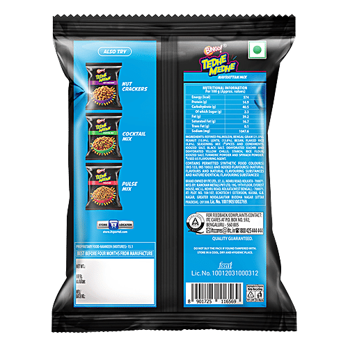 Bingo! Tedhe Medhe - Navrattan Mix, Namkeen Mixture, 3x200 g Multipack