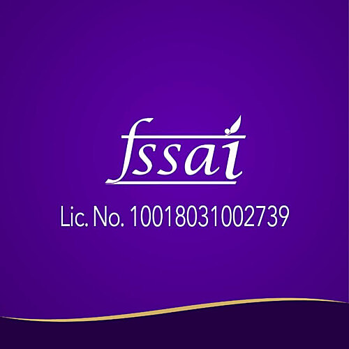 Britannia Treat Croissant - Orange 45 g + Treat Croissant - Cocoa Creme Filling 45 g, Combo 2 Items