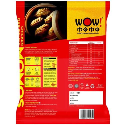 bb Combo Wow! Chicken Darjeeling Momos 10p + Wow! Organic Coconut Water 200ml, Combo 2 items 
