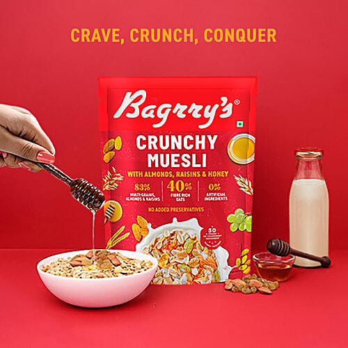 Bagrry's Crunchy Muesli - Almonds, Raisins, Honey, Oats, 425 g Pouch High Fibre