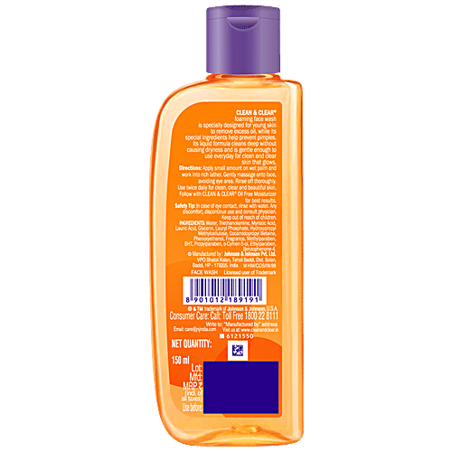 Clean & Clear Foaming Face Wash - Oil-Free, Wont Clog Pores, Removes Oil & 99.8% Pimple Causing Germs, 150 ml  Removes Oil & 99.8% Pimple Causing Germs