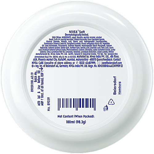 Nivea Soft Light Moisturizer - With Vitamin E & Jojoba Oil, For Face, Hand & Body, Instant Hydration, Non Greasy Cream, 100 ml