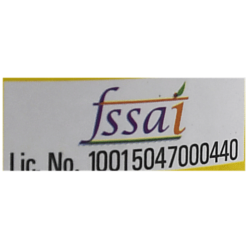 Priya Pickle - Garlic, 300 g Bottle Zero Trans Fat