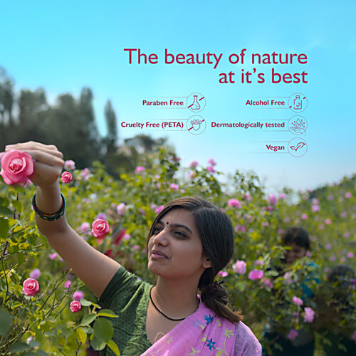 Dabur Gulabari Premium Rose Water, 120 ml  With No Paraben, Cleanses Hydrates and Moisturises Skin, Balances and Restores Skin's pH Levels, For All Skin TypesWith No Paraben, Cleanses Hydrates and Moisturises Skin, Balances and Restores Skin's pH Levels, For All Skin Types