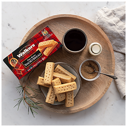 Walkers Shortbread - Pure Butter, 150 g Pure Butter
Traditional Recipe
Crumbly Texture