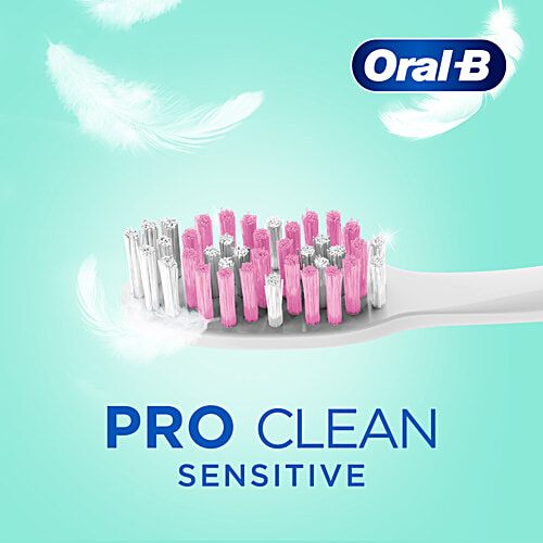 Oral-B Sensitive & Gums Pro Clean Tooth Brush, 4 pcs  \