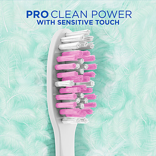 Oral-B Sensitive & Gums Pro Clean Tooth Brush, 4 pcs  \