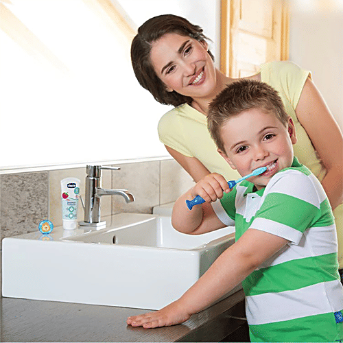 Chicco Strawberry Flavour Toothpaste For Babies, 50 g  Fluoride Free, Low REA Level