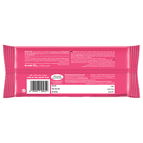 Tiffany Crunch 'n' Cream Strawberry Flavoured Cream Wafers, 135 g  Zero Trans Fat