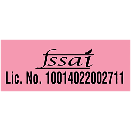 Cadbury Oreo Strawberry Flavour Biscuit Cream Sandwich, 41.75 g