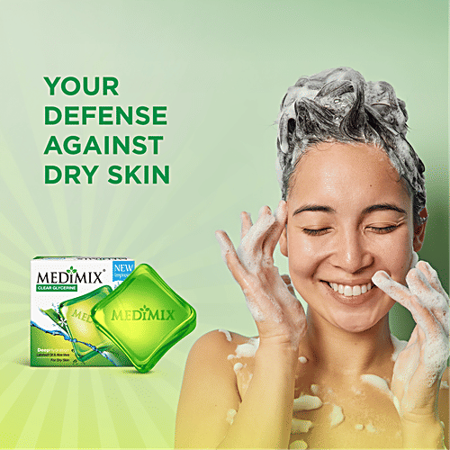 Medimix Ayurvedic Clear Glycerine Lakshadi Oil & Aloe Vera Soap Bar, 100 g Carton 