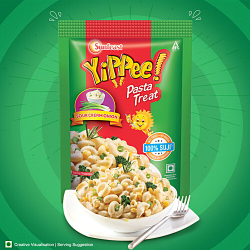 Sunfeast YiPPee! Sour Cream Onion Pasta Treat, 70 g Pouch Made with Suji, Not Fried, No Maida, Rich in Protein