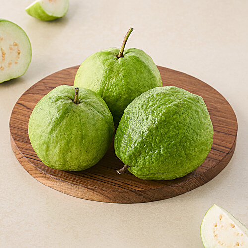 fresho! Guava - Thai (Loose), 250 g  Rich in Vitamin A, C, Fibre