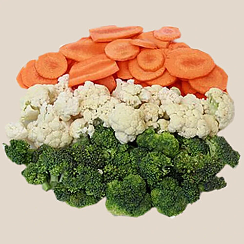 fresho! Carrots Sliced, Broccoli & Cauliflower Florets, 220 g  