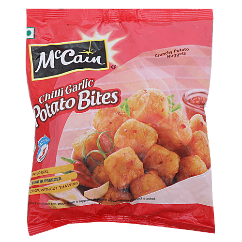 McCain Crunchy Potato Nuggets - Chilli Garlic Potato Bites, 420 g  