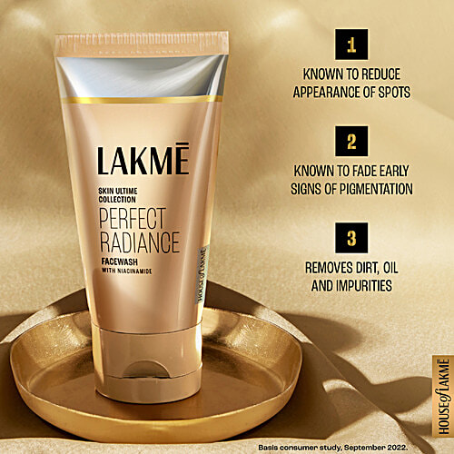 Lakme Perfect Radiance Brightening Facewash With 98% Pure Niacinamide Complex For Pigmentation, 50 g Tube