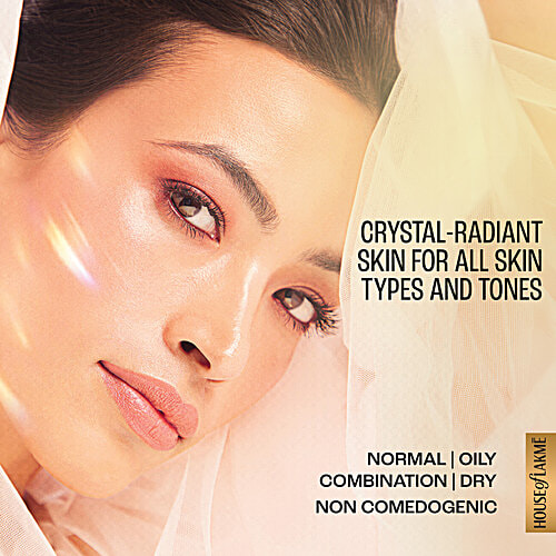 Lakme Perfect Radiance Brightening Facewash With 98% Pure Niacinamide Complex For Pigmentation, 50 g Tube