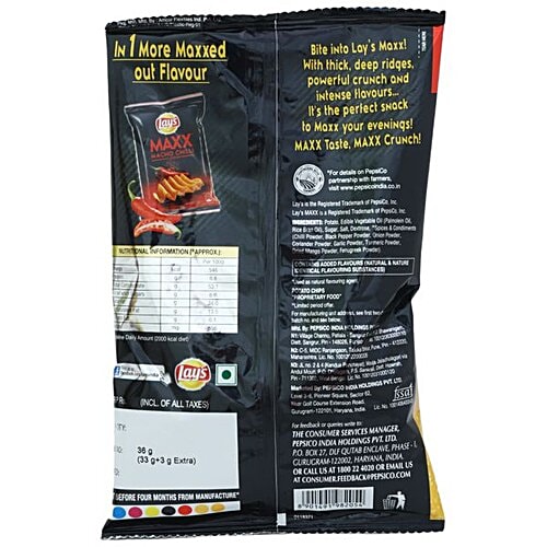 Lay's Maxx Potato Chips - Sizzling Barbeque Flavour, Crunchy Crispy Snacks, 34 g Pouch 