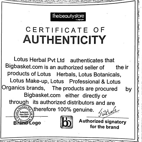 Lotus Herbals Wheatnourish Wheatgerm Oil & Honey Massage Creme, 50 g