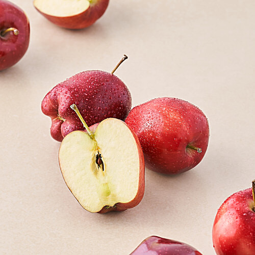 fresho! Apple - Washington, Regular, 4 pcs (Approx .550 g - 650 g) 