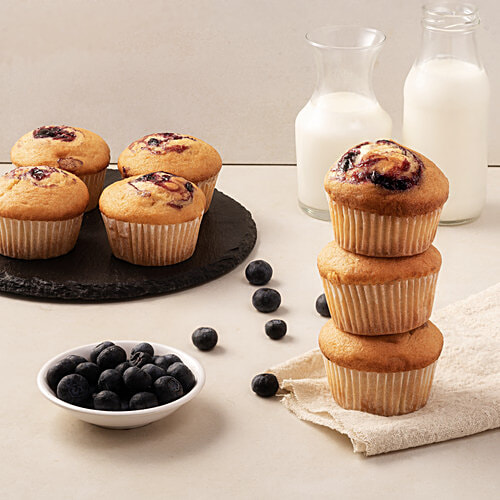 Fresho Signature Muffin/Cup Cake - Blueberry, 200 g (Pack of 4) 