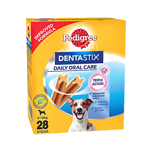 Pedigree Dentastix Dog Treat Daily Oral Care For Adult - Small, 5-10 kg, Monthly Pack, 440 g (28 Sticks) Triple Action, Supports Gum Health