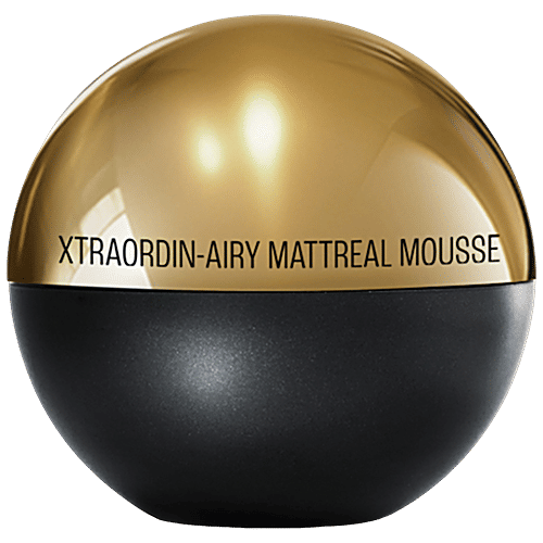 Lakme Xtraordin-Airy Mattreal Mousse, 25 g Golden Medium 03 Feather Light Texture, Air-Soft Mousse, 16H Protection, Waterproof