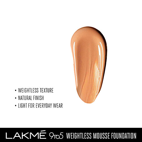 Lakme 9 To 5 Weightless Mousse Foundation, 25 g Beige Caramel