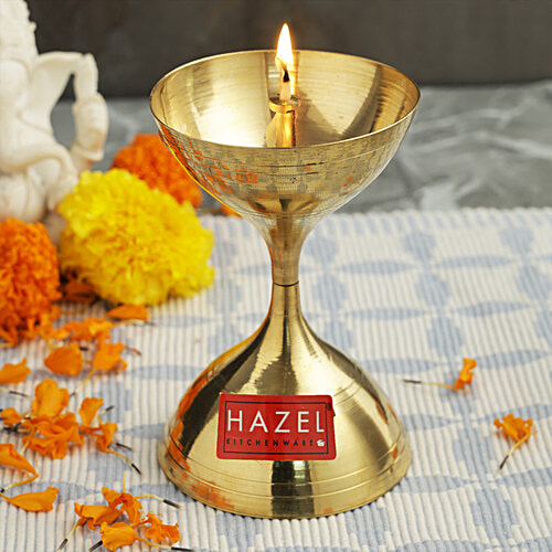 Hazel Nanda Deep Brass Diya Oil Lamp Puja S15 - Golden, 1 pc  Durable