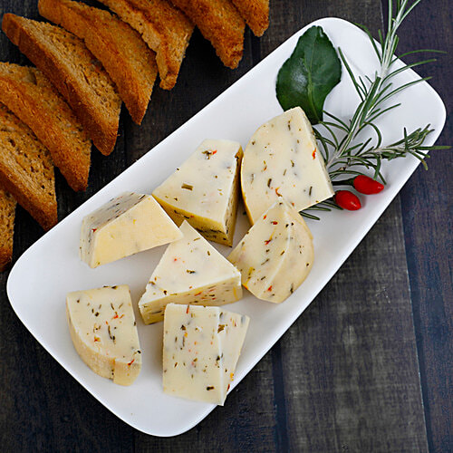 Fresho Signature Gouda Cheese - Herbs, Diced, 100 g  