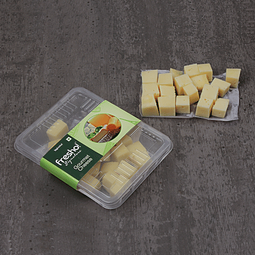 Buy Fresho Signature Cheese Cheddar White Block Diced 100 Gm Online At