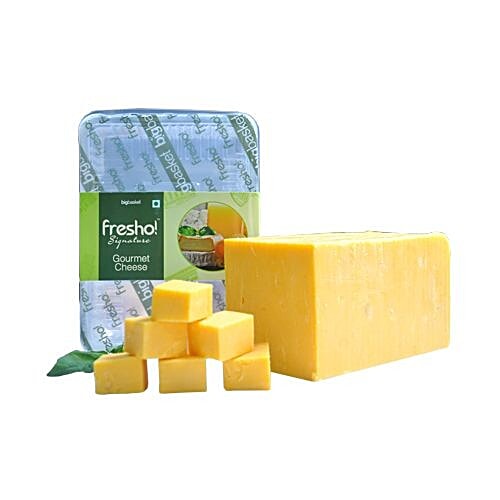 fresho! Signature Yellow Cheddar Cheese Block - Diced, 200 g  