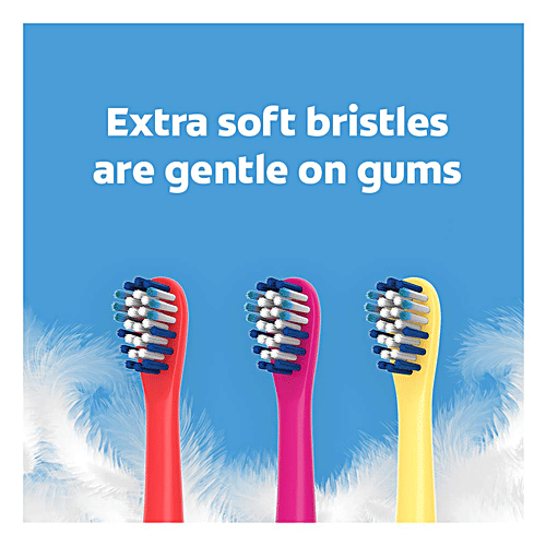 Colgate Kids Battery Powered Electric Toothbrush - Batman, Extra Soft Bristles, Age 3+, 1 pc  Lightweight