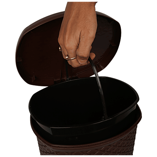 Cello Classic Plastic Dustbin / Garbage Bin - Brown, 6 L  