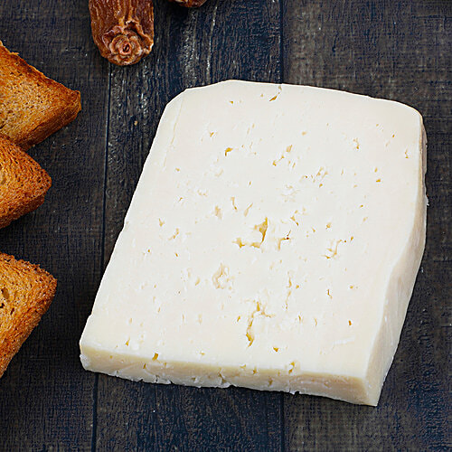 fresho! Signature Gaudamur Manchego Cheese - Block, 100 g Zero Trans Fat