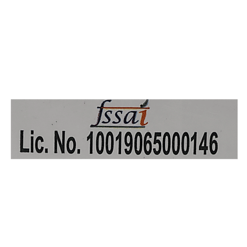 Verka Life Homogenised & UHT Processed Toned Milk, 1 L Carton Fortified with Vitamins A & D2