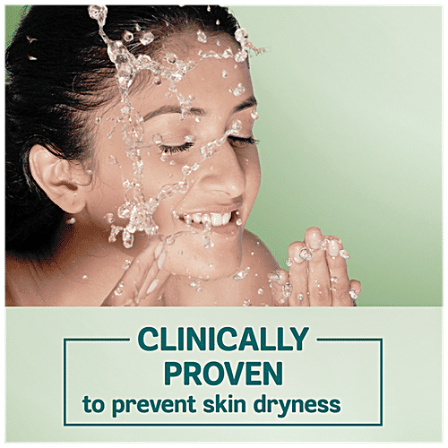 Himalaya Moisturizing Aloe Vera Face Wash, 200 ml  