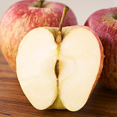 fresho! Apple - Shimla, Premium, 4 pcs (Approx.680 to 780 g)