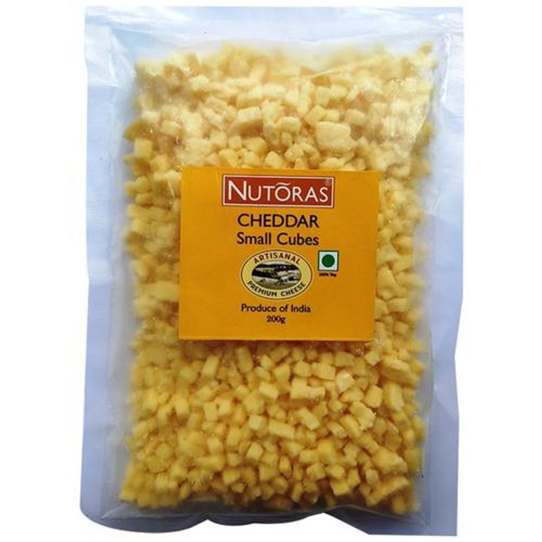 NUTORAS Cheddar Cheese Small Cubes - Made from Cow's Milk, 200 g Pack