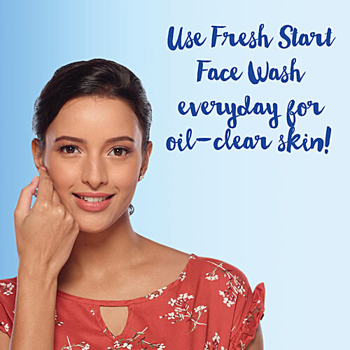 Himalaya Fresh Start Oil Clear Blueberry Face Wash, 100 ml