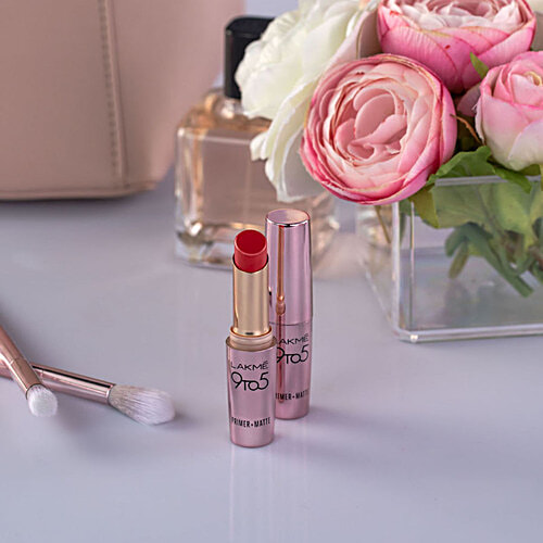 Lakme 9 To 5 Primer + Matte Lip Colour, 3.6 g Red Coat LC R1