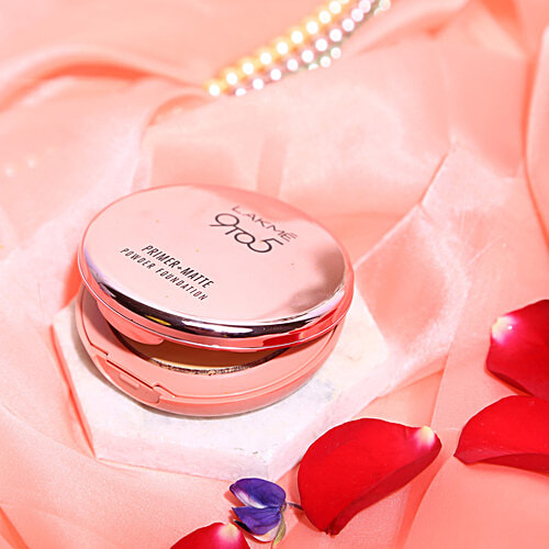 Lakme 9 to 5 Primer + Matte Powder Foundation Compact, 9 g Natural Almond 