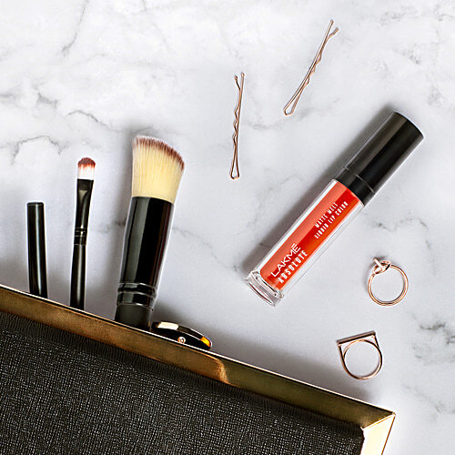 Lakme Matte Melt Liquid Lip Colour - With Rosehip Oil, Long Lasting, Moisturising, 6 ml Firestarter Red 