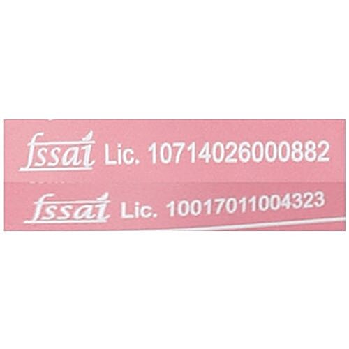 Harveys  Crunchy & Creame Wafer Biscuit - Strawberry, 110 g Pouch 