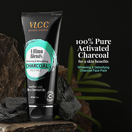 VLCC Ultimo Blends Charcoal Face Pack For Whitening & Detoxifying, 100 g Fortified With Clay & Essential Oils, Suits All Skin Types