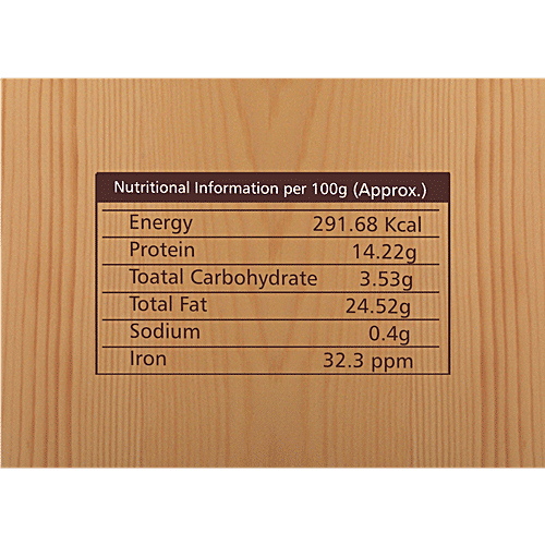 RRO DAIRY Chevre Cheese - Black Pepper, 100 g Box Good Source of Protein & Calcium