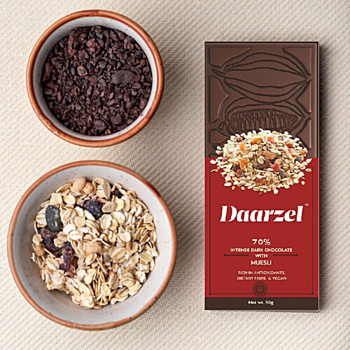 Daarzel 70% Dark Chocolate With Muesli - Vegan, Rich In Antioxidants, Dietary Fibre, 50 g Box Rich in Antioxidants, Dietary Fibre & Vegan